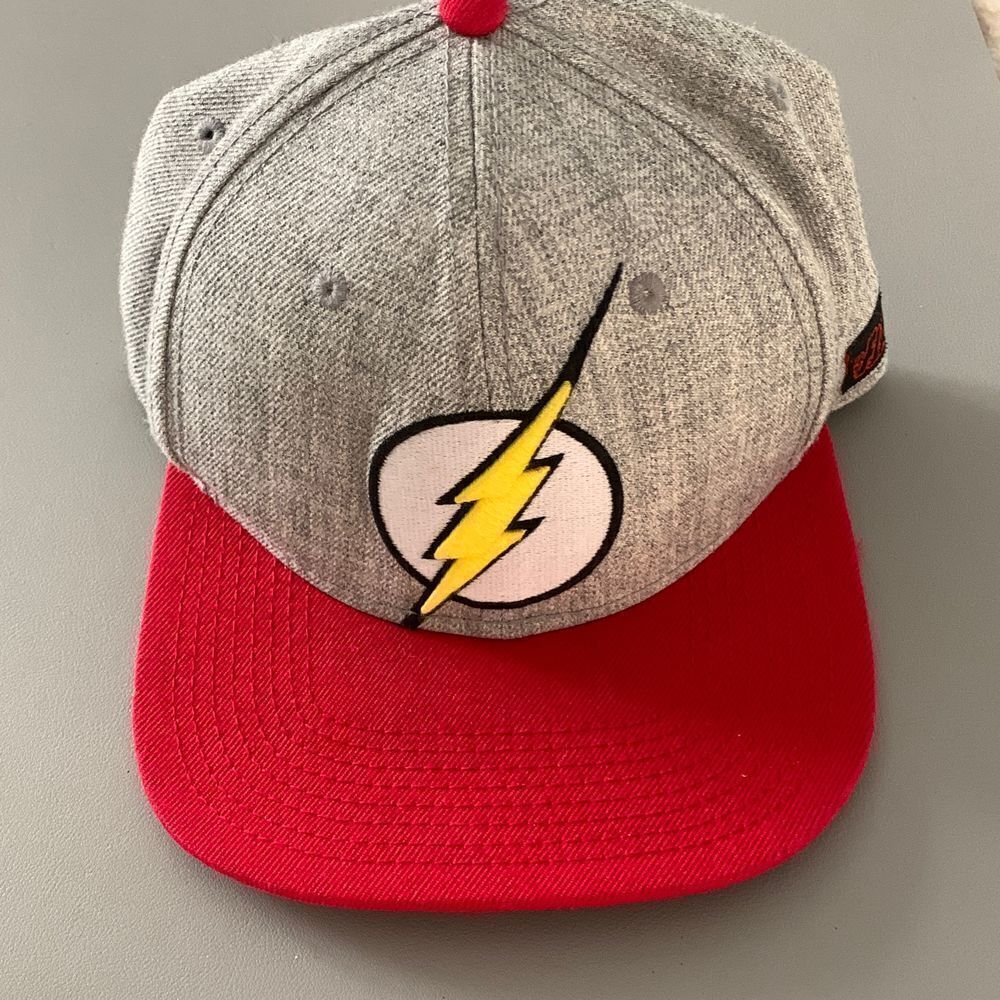 The FLASH DC Comics  Hat